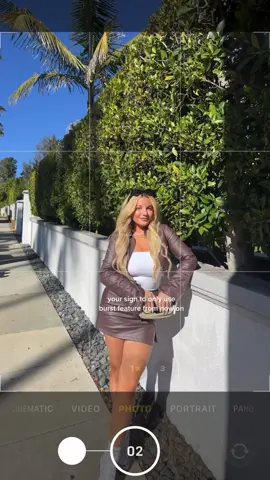 i refuse to take my pics any other way  #igpics #phototips #poseideas #influencertips #contentcreatortips 