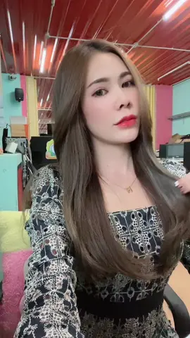 ตอบกลับ @newyear_2002 ช่วงนี้สวยขึ้นมีแต่คนชม ชื่นใจจัง บอกแล้วว่าเรื่องทรงผมไว้ใจครูกวางได้เลย #ครูกวาง 