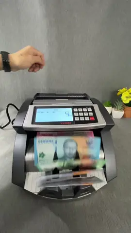 mesin penghitung uang , fitur terbaru bisa hitung uang pecahan baru dan deteksi uang palsu #fypシ #kasir #hitungcepat #uang #uv 