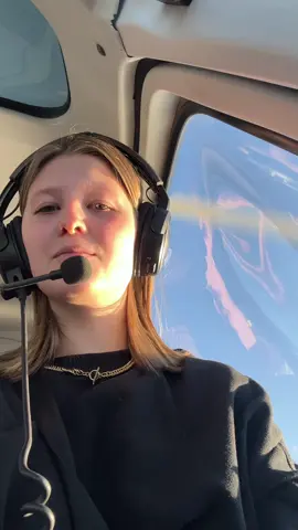 😍😍 #newyork #newyorkcity #usa #CapCut #america #ny #nyc #charmaviation #helicopter #nyhelicopter #helicopternyc #happy #view #goldenhour 