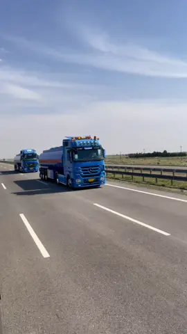 ##اكتروز_العراق #CaptureRamadanSpark #شاحنات_العراق_اكتروس #شاحنات_العراق_مرسيدس_بنز_اكتروس🇩🇪💪❤️ #تريلات_العراق #اصول_الجمبزه🏅 #تريلات_بازوايا #سريع_بصره_بغداد #صهاريج #صهاريج_العراق_تيم_سواق_تريلات_ @علي مبارك @دعــلــج 1✌️🇮🇶 @الحاج مصطفى @حسوني مالك 