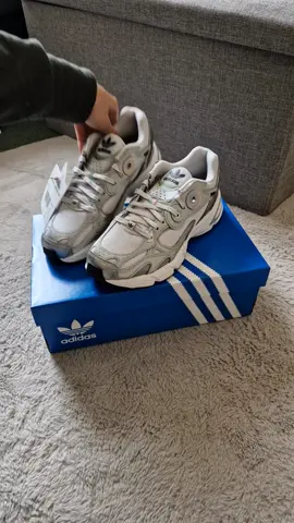 Adidas Astir Shoes in Dash Grey 😍 #unboxing #blackpink #jenniekim #adidas 