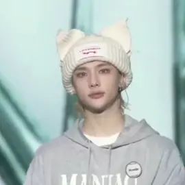 hyunjin is so cute he’s such a kitten😢💕💗💖💕💕💗💗look at him i can’t #hyunjin #straykids #lovestay #fyp #concert #viral #hwanghyunjin #skz #fypシ #stay #kpop #kpopfyp #beautiful #kitten #loverboy #cute 