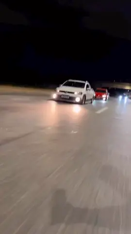 não foi o coração que amoleceu 😼 #saveirooficial #saveiroo #saveirorebaixadas #saveirocrossg6 #saveirocomsom #fixa #rebaixado #viraliza #rumo200 #saveirobr #viral #sonhorealizado #sonhodecriança #mcdonruan 