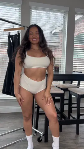 see you on the court 🥰 NEW @buffbunnycollection Courtside Zip Dress in Onyx Black! Here’s how I styled it🤍  available 2/25 @1pmCST 💅🏽 sizing details - (small) 27in waist , 40in hips , 34in bust dc: LYS 🫶🏼 #grwm #OOTD #gymgirlsoftiktok #buffbunnycollection #fitcheck #Fitness #FitTok 