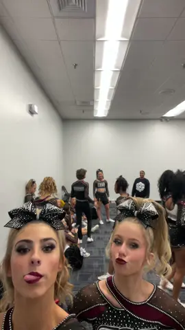 NCA DAY 1!!!!!!!! @rileyzwirn #NCA #cheer #allstarcheer #day1 #cheerleader #cheercomp #bsb 