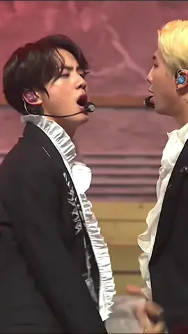 See, that’s my down bxtch #namjin #namjinedit #namjinmoments #kimnamjoon #namjoonedit #kimseokjin #jinbtsedit 