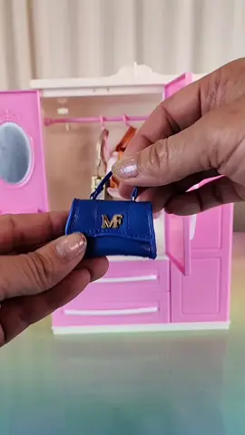 Organize my closet with me episode 1 #minifashionbrands #fashionbrands #minipurses #organizemycloset #closetorganizing 