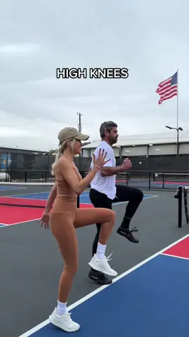 QUICK HIIT WORKOUT let’s go🔥 Hit 30 seconds of as many reps as you can of each movements below! 👉🏼knee to toe jump taps 👉🏼high knees 👉🏼frog burpees  👉🏼side shuffle taps  🔁 repeat 3X  #fitnesschallenge #workoutchallenge #partnerworkout #quickworkout 