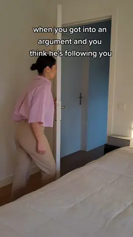 I see what has priority 🙄 #couplehumor #couplegoals #boyfriendstruggles #funny #couple #humor #easports 