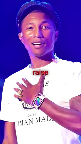 Crowd sings Get Lucky for Pharrell Williams 😳 @pharrell #pharrellwilliams #getlucky #music #edit #liveperformance #concert 