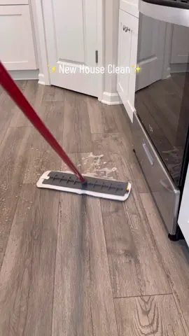 Yes it is a new construction but I won’t have peace of mind until I clean it myself! Just a little tidy! 😅 #clean #CleanTok #cleanhome #cleaningmotivation #cleanwithme #organizedhome #asmr #CleanTok 