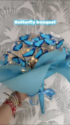 Butterfly bouquet 🦋 DIY gift tutorial #butterflybouquet  #butterflybouquettutorial #butterflybouquetdiy #diygiftidea #birthdaygiftideas  #howtomake #crafts #bouquet #butterfly #DIY #gift #tutorial #bluebutterflybouquet #giftideaforgirl #handmade #букетизбабочек #букетизбабочектуториал 