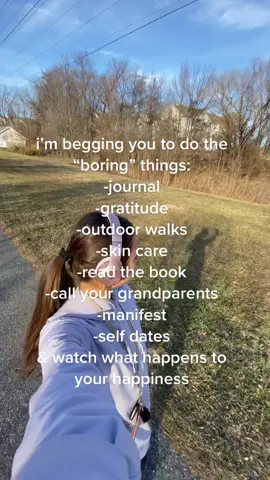 me a year ago would never believe i’m this happy ((:  #SelfCare #selflove #manifest #journal #workingonyourself #happy #happiness #affirmation #reading #selfgrowth #loveyourself 