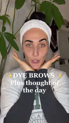 #fyp #foryoupage #thoughtoftheday  #grwm #dyeeyebrows #dyemybrows #chattygrwm #beautyhacks #beautytips #MentalHealth 