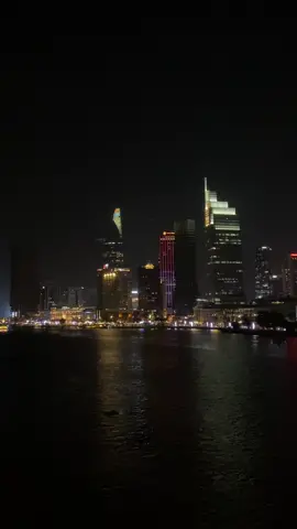 Áng mây kia rong chơi đâu rồi 🖤 #caooc20 #saigon 