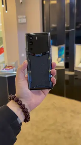 The world's first Web3 phone, Meta vertu#VERTU #web3 