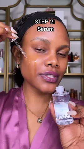 How to Properly Prep Your Skin Before Makeup ✨ #makeup #beauty #makeupbase #makeuptutorial #fyp  Products Used: @elemis Dynamic Resurfacing Facial Pads @neutrogena Hydro Boost Glow Primer Serum @laneige Hydro UV Defense Sunscreen @milkmakeup Hydro Grip Setting Spray
