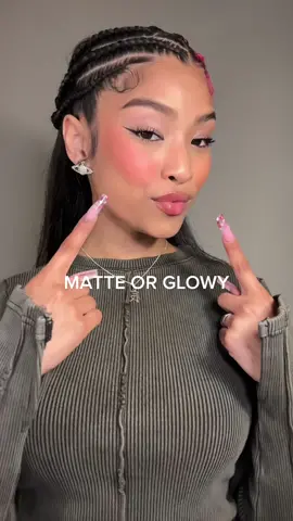 Team matte or glowy?! Full face of @CAIA Cosmetics💥 #caia #caiacosmetics #mattemakeup #glowymakeup #softglam