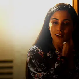 une femme dans l'ombre ❤️🤌🏻✨                                                                                                                                                                                                                                                                                                                                                                                                                                                   #morocanmovie #morocco🇲🇦 #foryou #97s_dark #moroccanshows #unefemmedanslombre #moroccan 