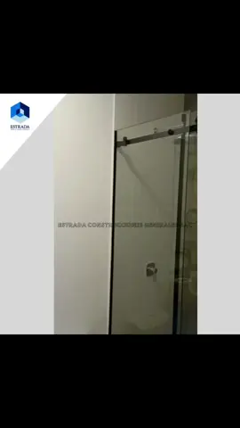 #CreateWithCanon  #puertadeducha #modeloeuroblack #estradaglass #estradaconstruccionesgeneralessac  #ventanas  #mamparas #diseñodeinteriores  #remodelacion 