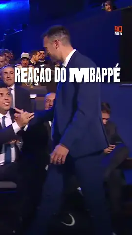 Não está sendo facil para o Mbappé 🥲 #futebolmemes #fifathebest #mbappetriste #mbappe #memesfut #memesfutbol #futbolargentina 