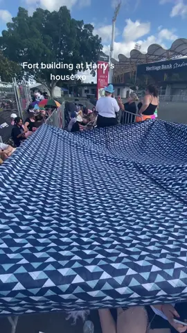 You do what you’ve gotta do #harrystylesmelbourne #hslot #hslotaus #hslot23 #harrystyles #goldcoast 