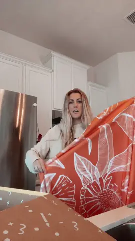 Fabfitfun Spring ‘23 unboxing🌷🌿🍉  #fabfitfun #spring #fabfitfunbox #fabfitfununboxing #fabfitfunspringbox #spring23 #subscription #subscriptionboxes #iceroller #skincare #SelfCare #2pieceset #springvibes #springbreak #hi #unboxing 