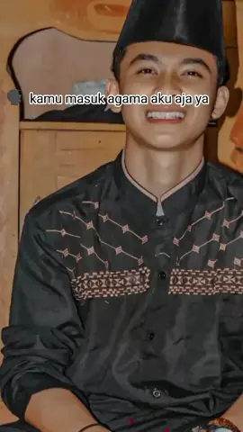 salam toleransi papa,mama,kakak,adek love you semua🙏🏽🥲🌹#foryoupage #islamic #xyzbca #salamtoleransi #toleransi #fypシ #abckreasikrezi #agama 