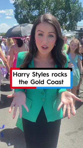#HarryStyles hysteria has now reached the #GoldCoast 🎙⭐ #music #livemusic #Queensland #Australia #9News