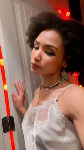 🎶🎶🎶🎧🔮🧿🔭