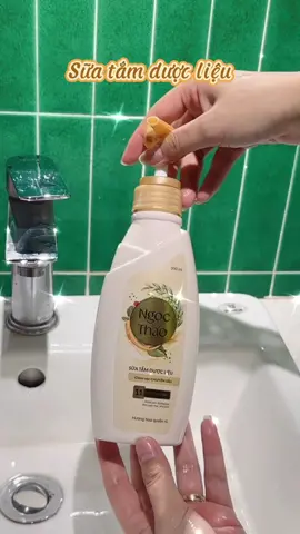 Da nhạy cảm nên dùng sữa tắm gì ? @Sữa tắm dược liệu Ngọc Thảo #suatamngocthao #ngocthaochuyensau #goclamdep #reviewlamdep 