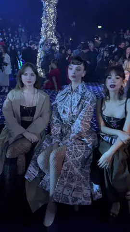 #devacassel #heartevangelista #stellabanderas  #dior #dioraw23 #TikTokFashion #fashionweek #pfw 