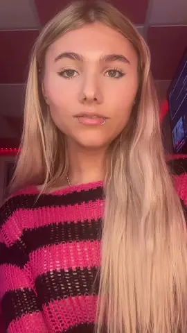 Replying to @aristheticz_ transgirl tips :)) #transgirl #trans #makeup #transgendertips 