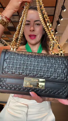 @carolinaherreraofficial #enviosinternacionales✈️ #asesoradeimagen #personalshopper #enviosatodomexico #enviosatodoecuador #enviosguatemala🇬🇹 #enviosecuadorprovincias #modatiktokers 