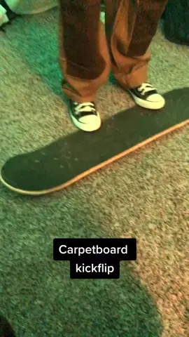 Was w @.dd.ww the whole day #fyp #fypp #skate #Skateboarding #carpetboard #kickflip #loveskateboarding 