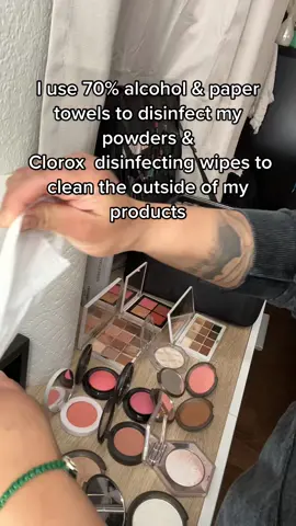 Be courteous to your clients and offer the best service by keeping your things sanitized 🫶🏼 The first step in being a makeup artist is sanitation !  #makeupartistcheck#makeupkitmusthaves#makeupkitcleaning#makeupkitcondensing#makeupkitorganization 