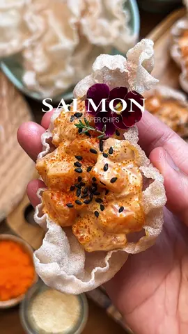 “Salmom Rice Paper Chips” 🐟🍂🍃 #เมนูกินเล่น #กินเล่น #ห้องครัวtiktok #tiktokuni #tiktokพากิน #เมนูง่ายๆ #ห้องครัวติ๊กต๊อก 
