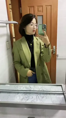 越迷人的地方越危险#魅力 #姐姐 #坏女人 