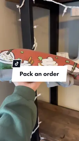 Come pack an order from my St.Patrick’s day collection with me🍀 #packanorderwithme #stpatricksdaycollection #shippinganorder #smallbusinessowner #onlineboutiqueshopping #prettystickers 