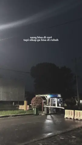 uang bisa di cari tapi kalo ketemu cowo yang gila sosmed welcome ke perempuan lain itu 🔥🔥#CapCut #lampunggeh #rungkad #galaubrutal🥀 