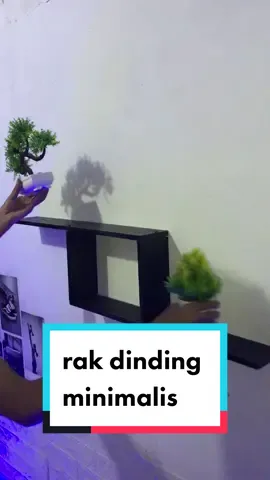 Nih guys rak dinding Z minimalis serbaguna, harganya murah banget❗️#rakdindingminimalis #rakdindingaesthetic #rakdindingtempel 