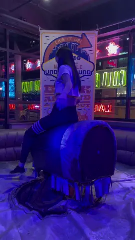 Some bar in downtien nashville. This mechanical bull was terrible but i did it lol 🤣 #fyp #mechanicalbull #nashville #tenessee #vibe 