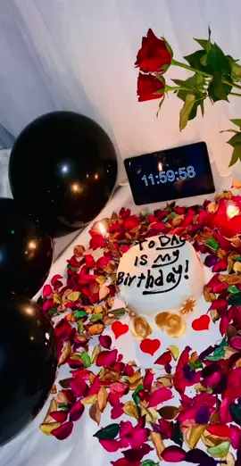 Rozhi bunm piroz bet 🙈😁 1/3  #خۆمم👸🏻 #sherwani🦅🖤 #barzani👑 #rozhiladaikbun #fby #kawa #kurdishsong♫ 