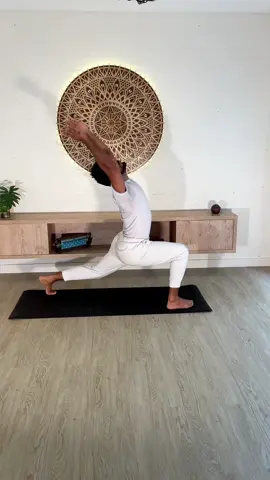 Intermediate Yoga Flow For Today 🙏 #pouyayoga #yoga #flexibility #yogaflow 