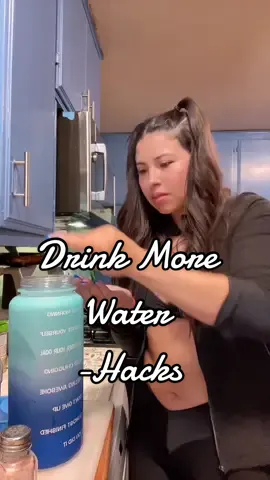 I love my water, never though I would say that and mean it, but I grew up on soda and juices and I don’t miss that lifestyle. Try this and make it a healthy habit everyday! #weightlosschallenge #drinkmorewater #electrolytes 