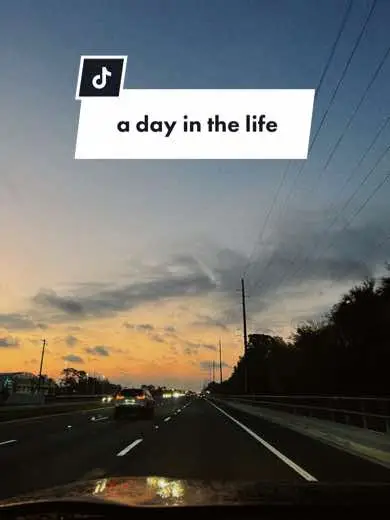 Took our girl out for brunch, spent some quality time together and dad finally got to go to the infamous @Nike store in Hyde Park✔️ #adayinmylife 