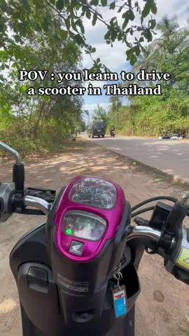 Definitely did it for the plot #driveinthailand #scooterthailand #traveltok #travelvlogs #gapyeartravel #travelbucketlist #backpackingsoutheastasia2023 #kohlanta #travelguide #realityoftravel 