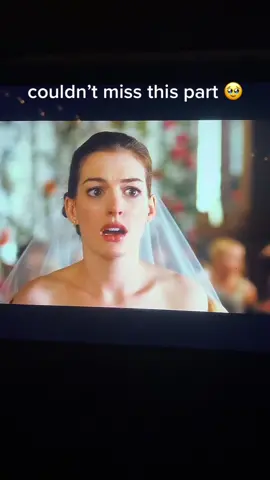 the way i watch this movie almost every week 😭 #fyp #bridewars #katehudson #annehathaway 