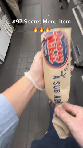 This one is 🔥 sometimes more is better😮‍💨😮‍💨 #asmr #asmrsounds #asmrvideo #asmrtiktoks #satisfying #fy #fyp #goviral #satisfyingvideo #viral #food #foodies #satisfy #fast #review 